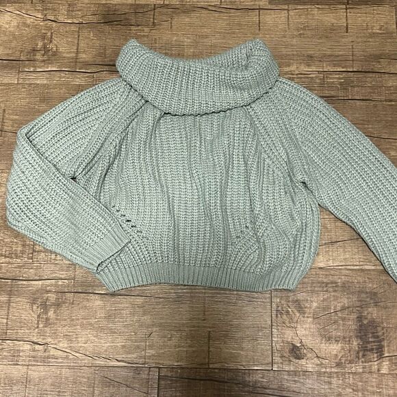 Chunky Sage green turtleneck sweater - Picture 1 of 2